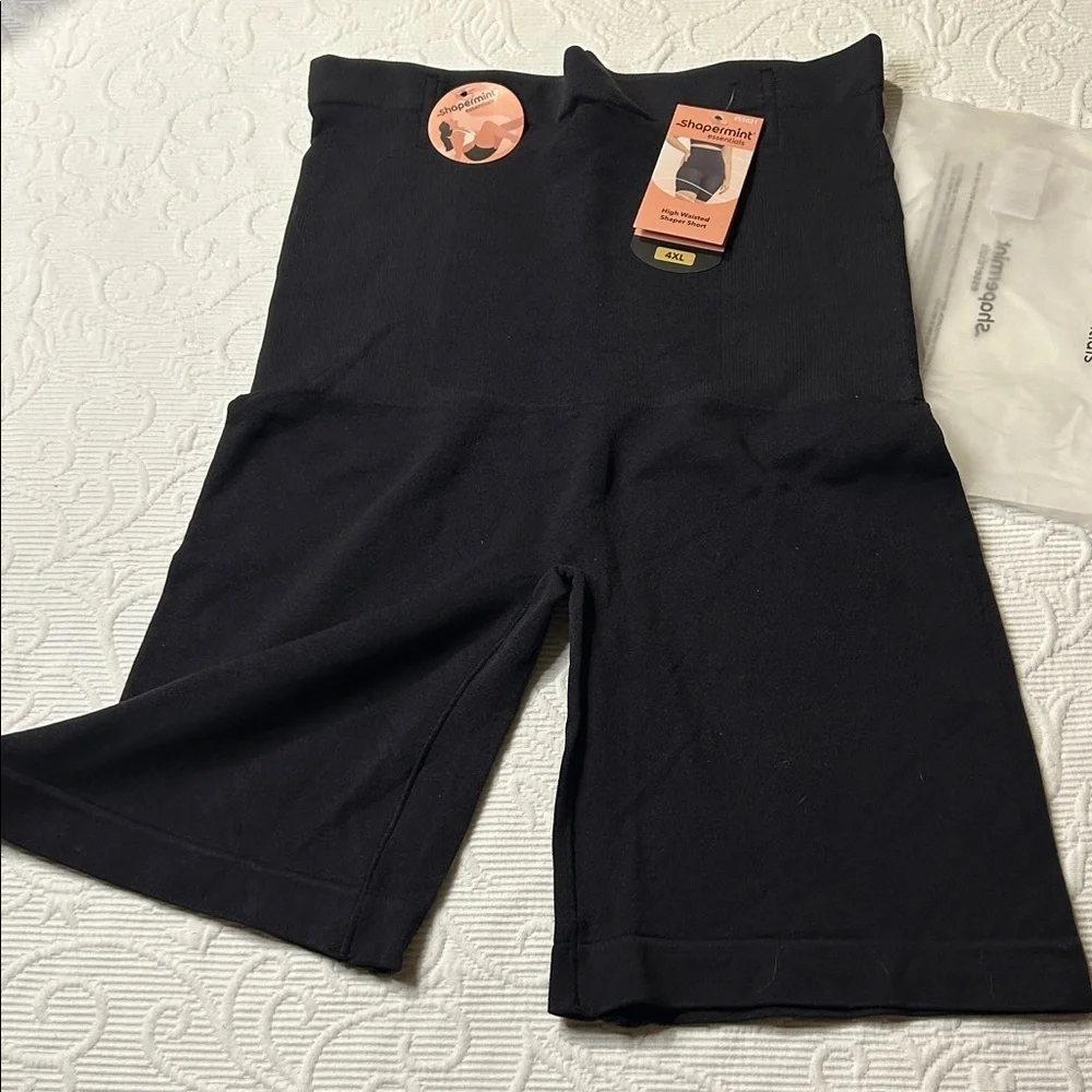 Shapermint Essentials Black Shaping Shorts. Shapewear. NWT